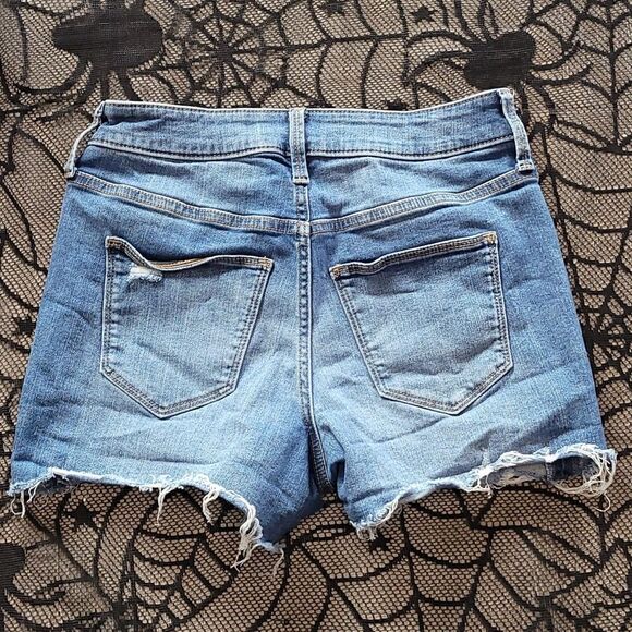 High Waisted Distressed Ripped Blue Jeans Universal Thread Size 2/26 - Picture 3 of 10